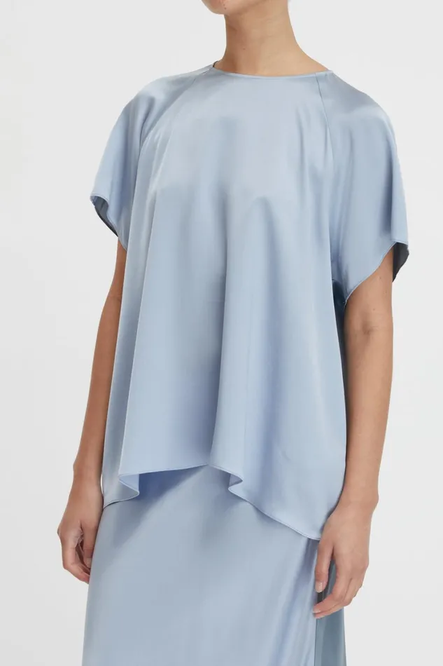 Tops And Shirts Women Lee Mathews Stella Silk Satin Raglan Tee Tops And Shirts Women Lee Mathews Stella Silk Satin Raglan Tee