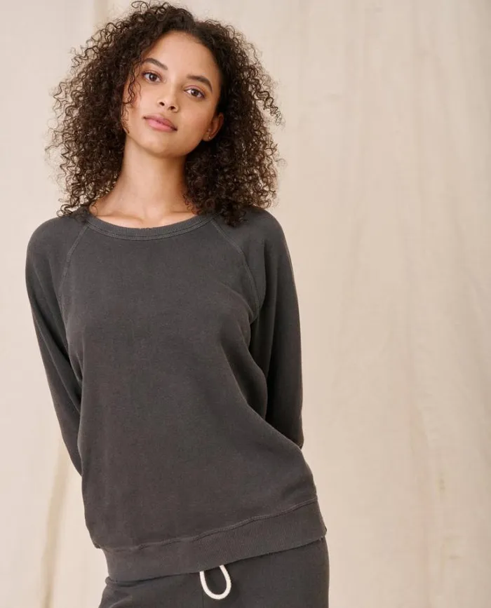 Tops Women039s The Great The College Sweatshirt Washed Black