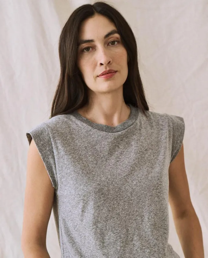 Tops Women039s The Great The Peak Shoulder Tee Heather Grey