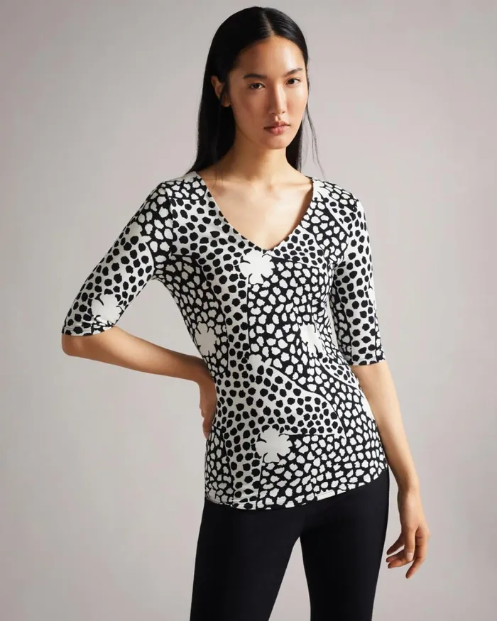 Vneck Fitted Tee Black Women Ted Baker Tops and TShirts Vneck Fitted Tee Black Women Ted Baker Tops and TShirts
