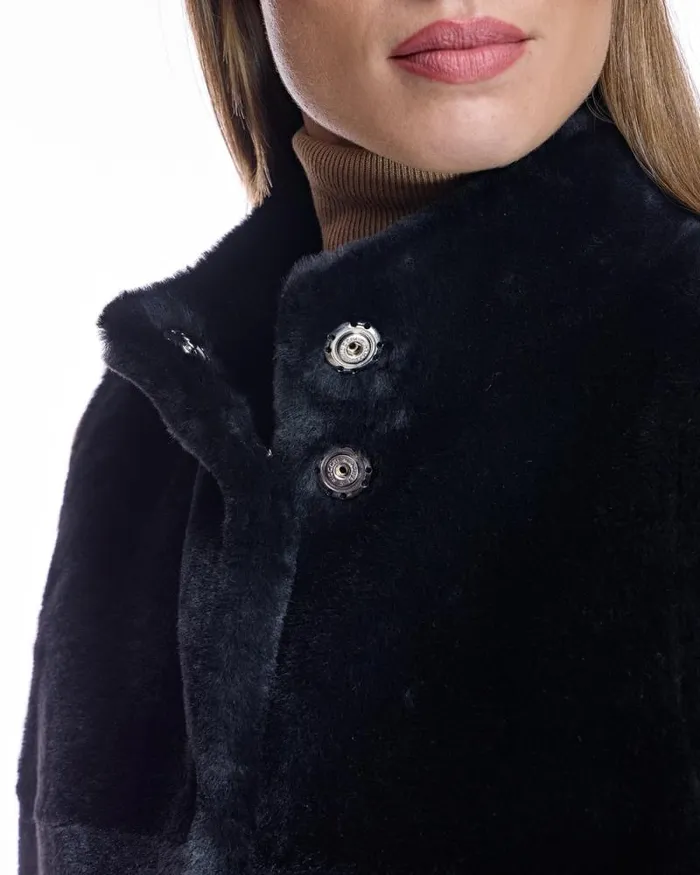 Vests Women039s Maximilian Reversible Shearling Vest