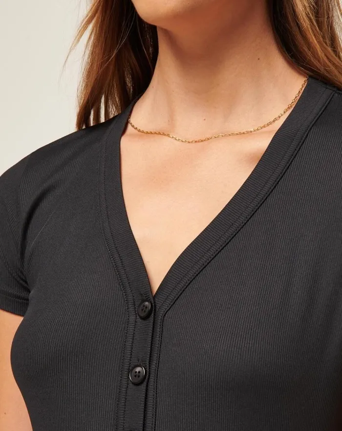 Women All Tops TravisMathew BUTTERFLY BEACH RIBBED TOP Black