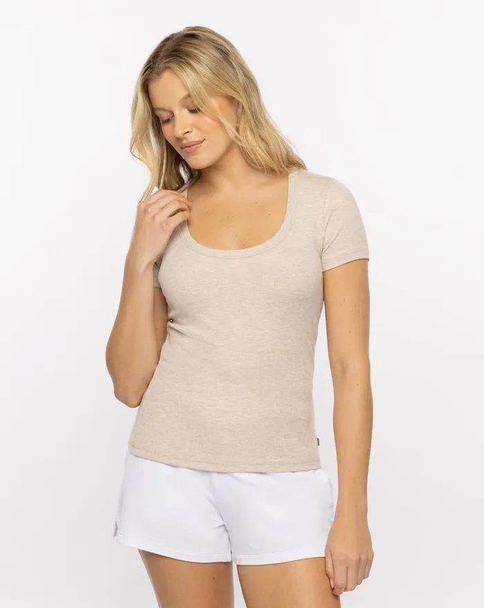 Women All Tops TravisMathew COME ALIVE CLOUD RIBBED TOP Heather Natural