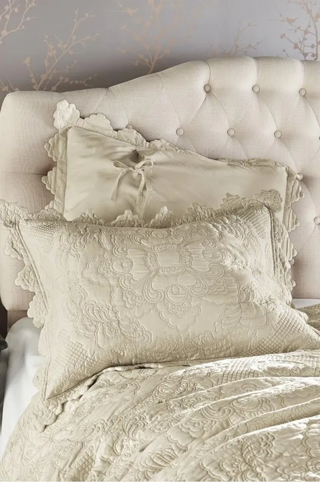 Women Marguerite Bed Sham Gardenia Soft Surroundings Bedding