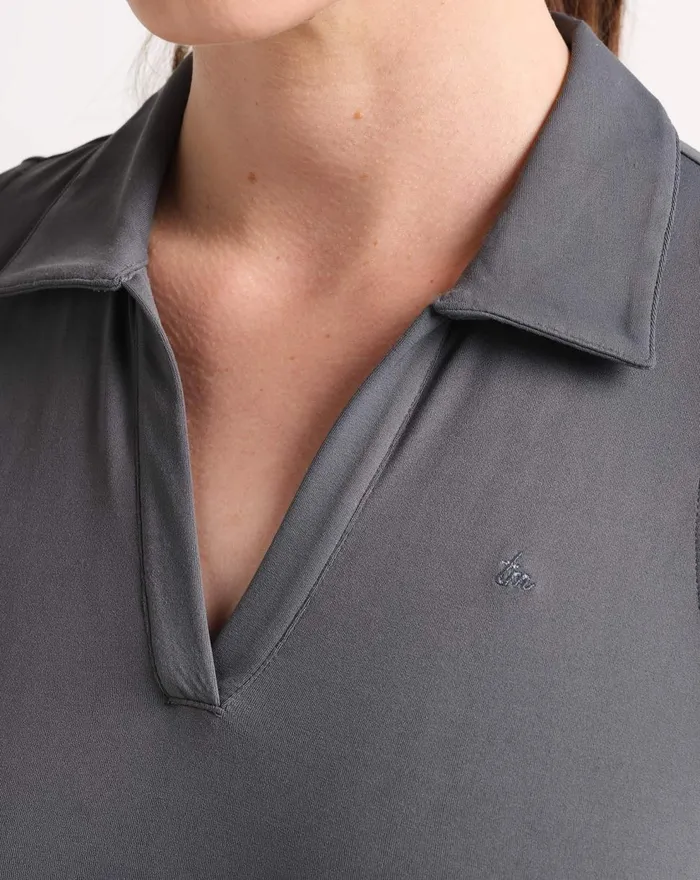 Women Polos TravisMathew SCENE CHANGE CROP POLO Thunderstorm