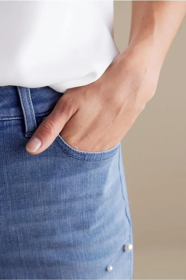 Women Ultimate Denim Pearl Straight Leg Jeans Icy Blue Wash Soft Surroundings Jeans Women Ultimate Denim Pearl Straight Leg Jeans Icy Blue Wash Soft Surroundings Jeans
