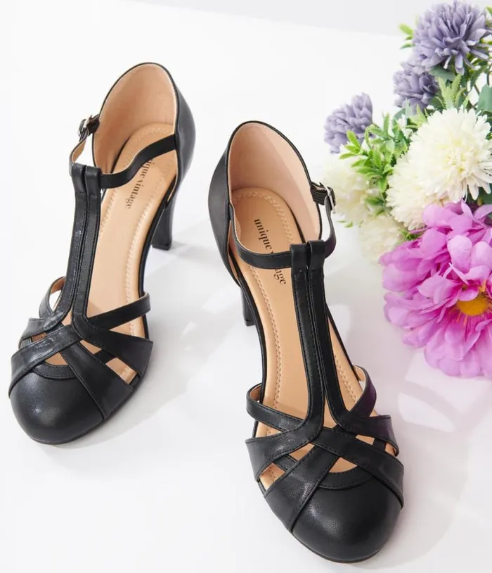 1920s Black Leatherette Woven TStrap Heels Shoes Unique Vintage Heels