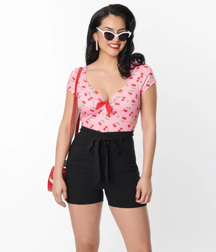1940s Black High Waist Tied and True Shorts Clothing Unique Vintage Shorts 1940s Black High Waist Tied and True Shorts Clothing Unique Vintage Shorts
