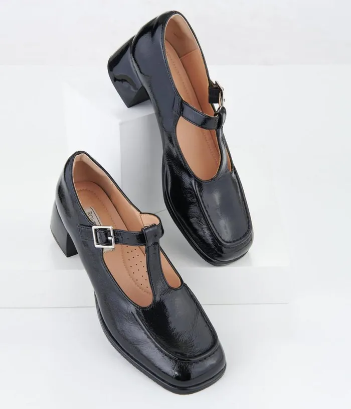 1950s Black Patent Leatherette Unforgettable Elizabeth Pumps Shoes Unique Vintage Heels 1950s Black Patent Leatherette Unforgettable Elizabeth Pumps Shoes Unique Vintage Heels