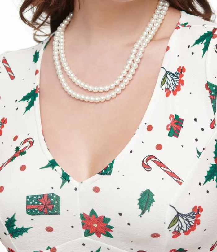 1950s Ivory Christmas Print Poppy Flare Dress Dresses Unique Vintage Pocket Dresses