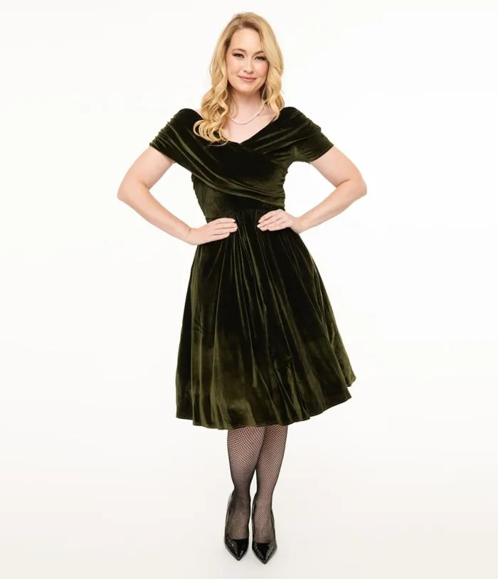 1950s Olive Green Shirred Velvet Swing Dress Dresses Unique Vintage Pocket Dresses