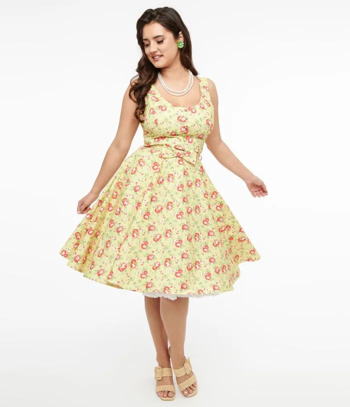 1950s Pistachio Green and Pink Floral Cotton Selda Swing Dress Dresses Unique Vintage Pocket Dresses 1950s Pistachio Green and Pink Floral Cotton Selda Swing Dress Dresses Unique Vintage Pocket Dresses