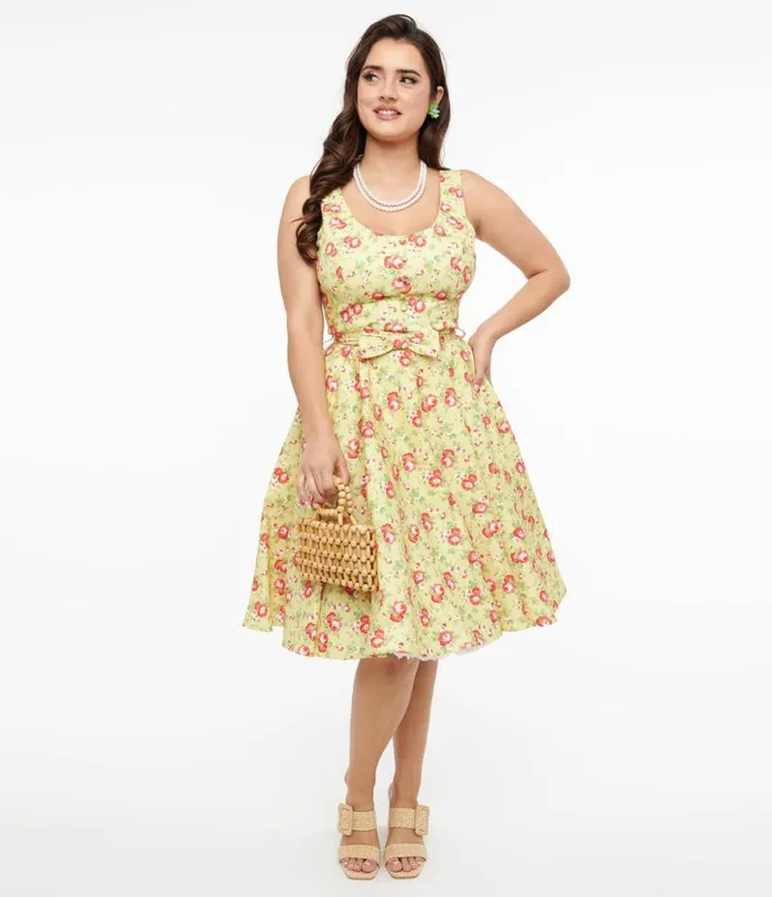 1950s Pistachio Green and Pink Floral Cotton Selda Swing Dress Dresses Unique Vintage Pocket Dresses