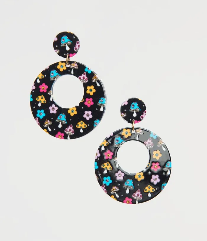 1970s Black Mushroom and Floral Print Hoop Earrings Accessories Unique Vintage Earrings