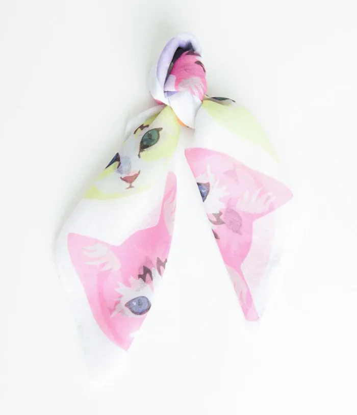 1970s White Cool Cat Print Hair Scarf Accessories Unique Vintage Hair Scarves 1970s White Cool Cat Print Hair Scarf Accessories Unique Vintage Hair Scarves