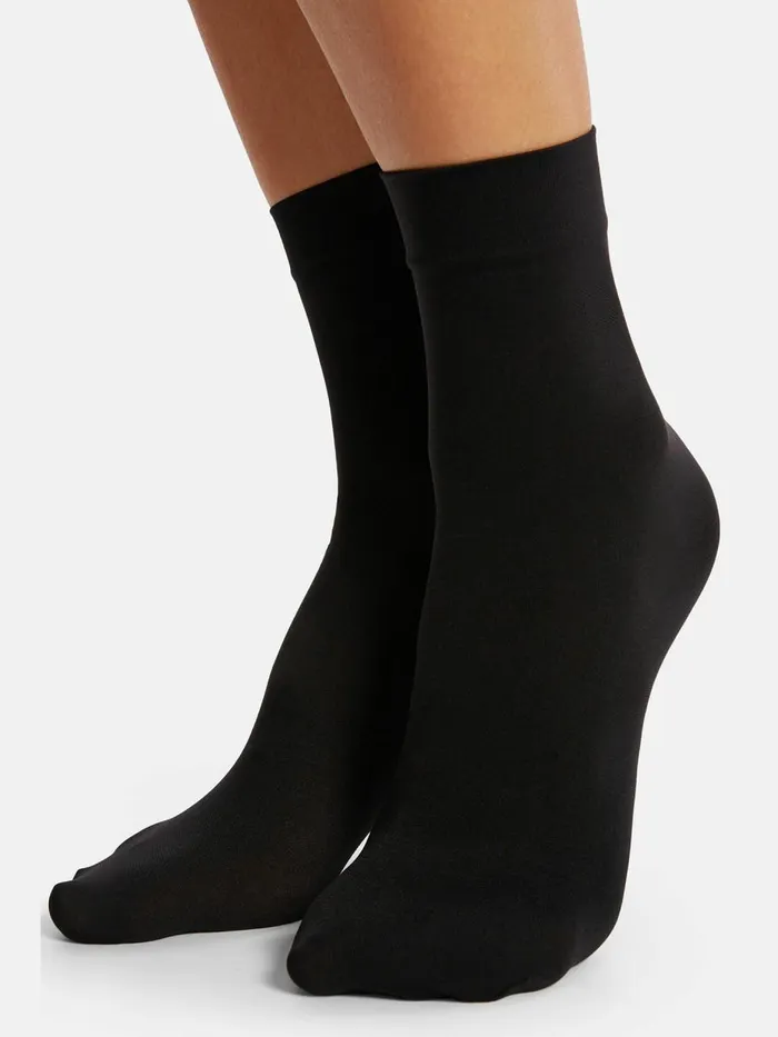 Aurora 70 Socks Black Women Wolford Socks