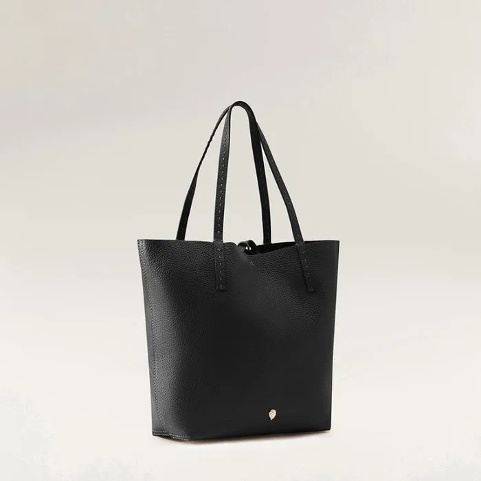 Bags Shoulder Bags Helen Kaminski Davolia S Reve Black Bags Shoulder Bags Helen Kaminski Davolia S Reve Black