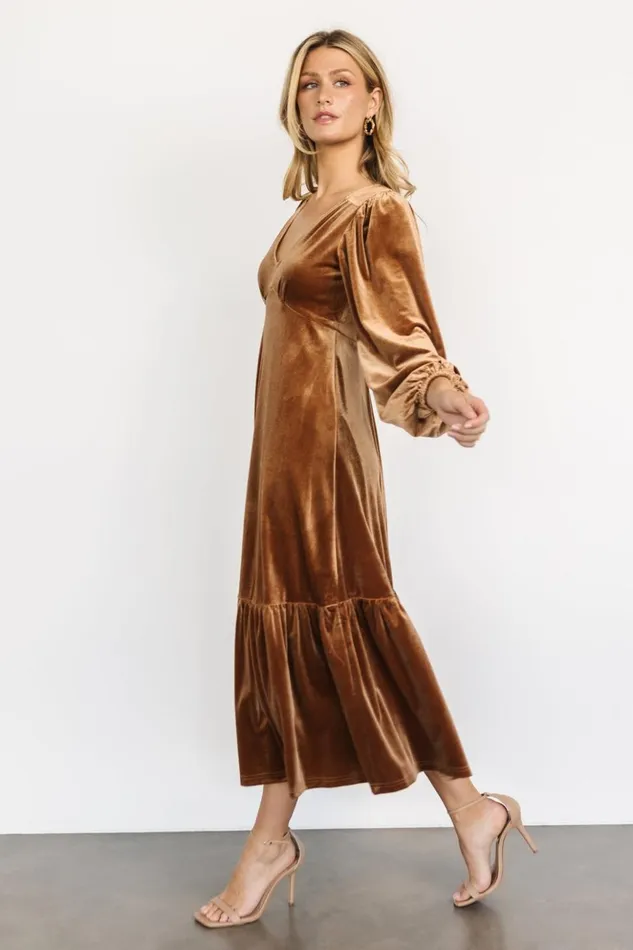 Baltic Born Maxi Dresses Erika Velvet Maxi Dress Caramel 8211 Women Baltic Born Maxi Dresses Erika Velvet Maxi Dress Caramel 8211 Women
