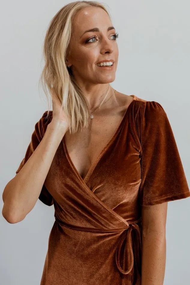Baltic Born Maxi Dresses Meghan Velvet Wrap Maxi Dress Spice 8211 Women Baltic Born Maxi Dresses Meghan Velvet Wrap Maxi Dress Spice 8211 Women