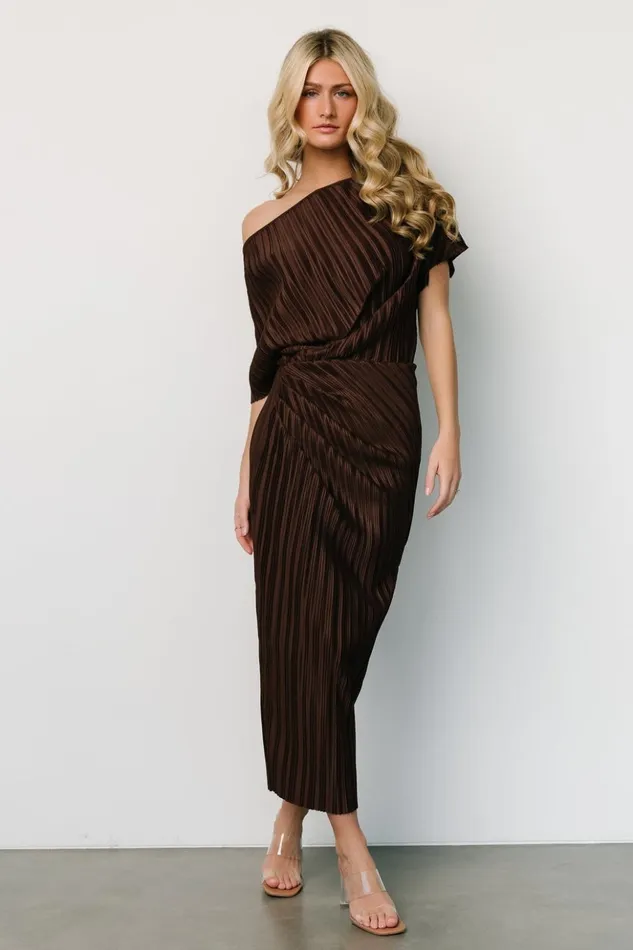 Baltic Born Midi Dresses Winslow Pleated Midi Dress Dark Brown 8211 Women Baltic Born Midi Dresses Winslow Pleated Midi Dress Dark Brown 8211 Women