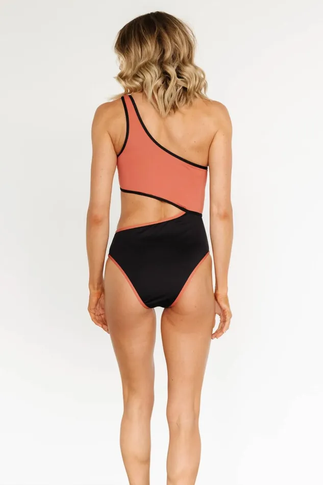 Baltic Born One Piece Portofino One Piece Rosewood Black 8211 Women Baltic Born One Piece Portofino One Piece Rosewood Black 8211 Women
