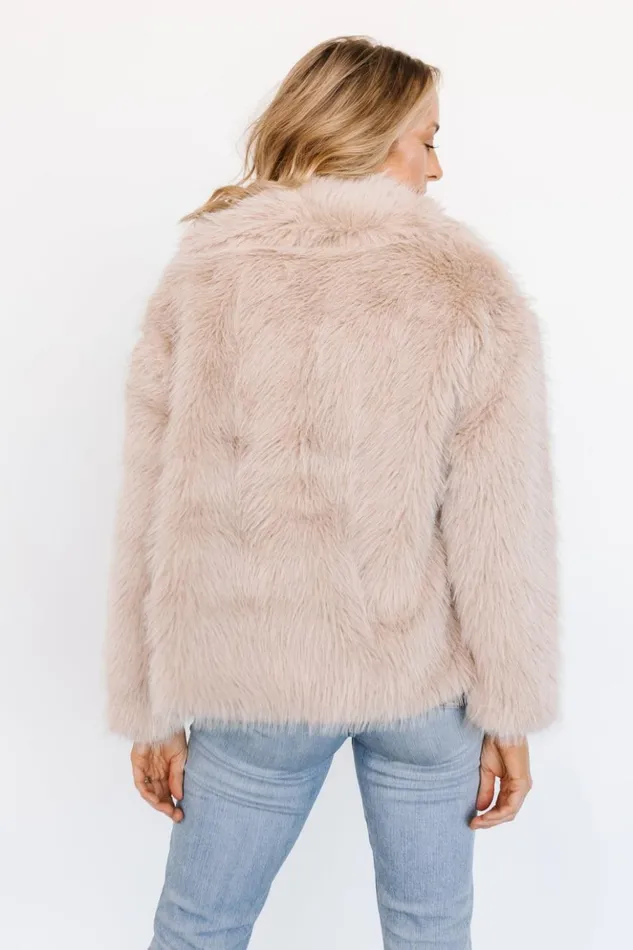 Baltic Born Outerwear Tonya Faux Fur Coat Natural 8211 Women Baltic Born Outerwear Tonya Faux Fur Coat Natural 8211 Women
