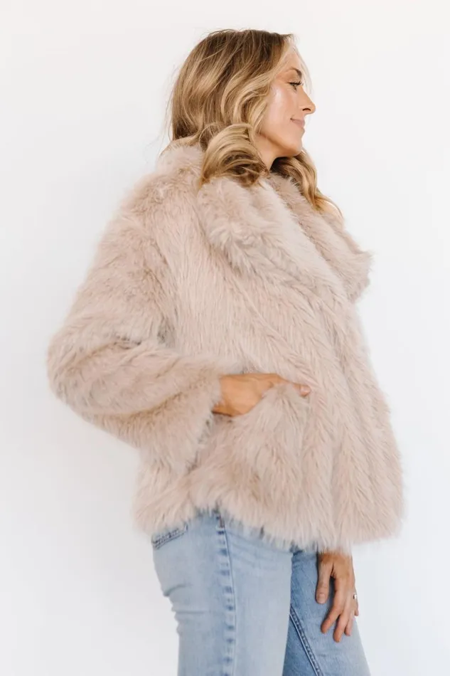 Baltic Born Outerwear Tonya Faux Fur Coat Natural 8211 Women Baltic Born Outerwear Tonya Faux Fur Coat Natural 8211 Women