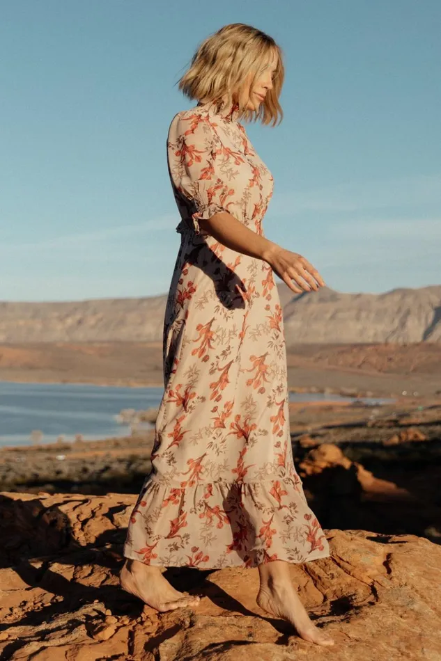 Baltic Born The Guest Edit Marie Mock Neck Maxi Dress Blush Floral 8211 Women Baltic Born The Guest Edit Marie Mock Neck Maxi Dress Blush Floral 8211 Women