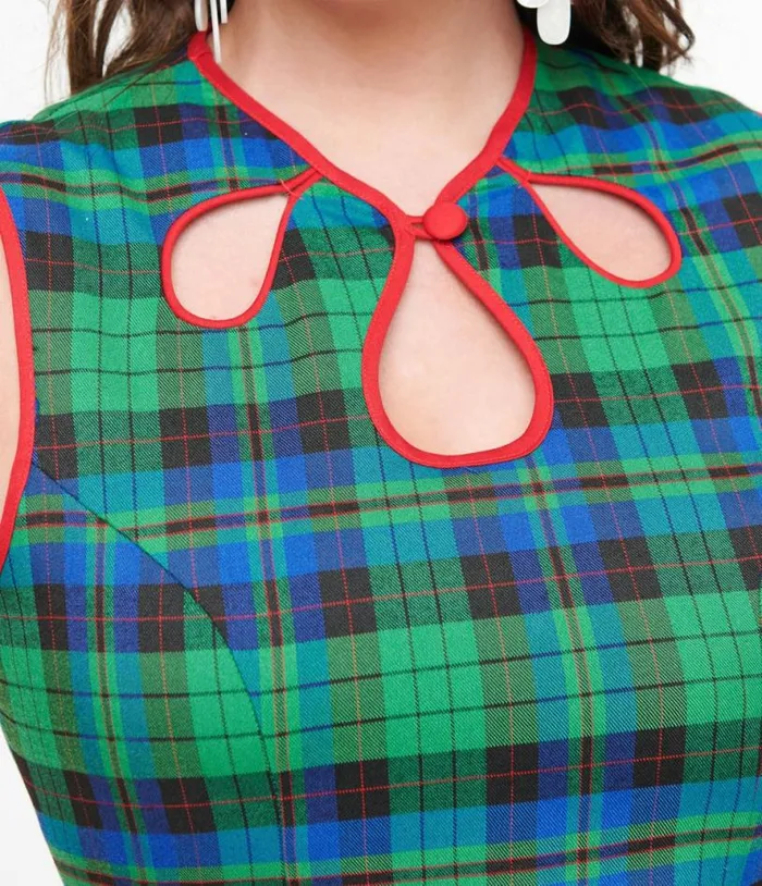Banned 1950s Green and Blue Winter Check Swing Dress Dresses Unique Vintage Pocket Dresses