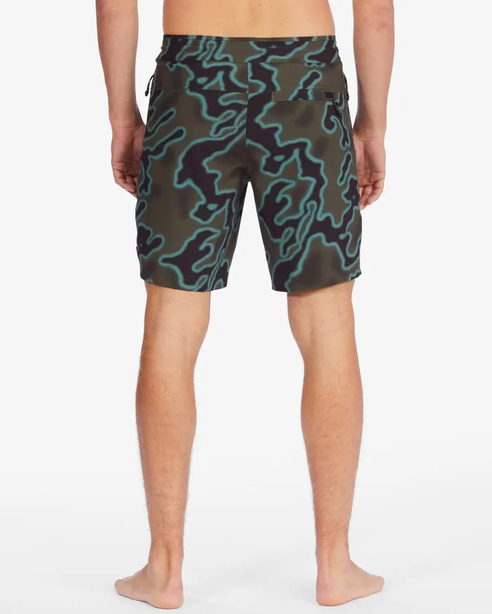 Billabong ADiv Surftrek CiCLOreg Lo Tide Boardshorts 185quot Dark Forest Men Side Pockets Billabong ADiv Surftrek CiCLOreg Lo Tide Boardshorts 185quot Dark Forest Men Side Pockets