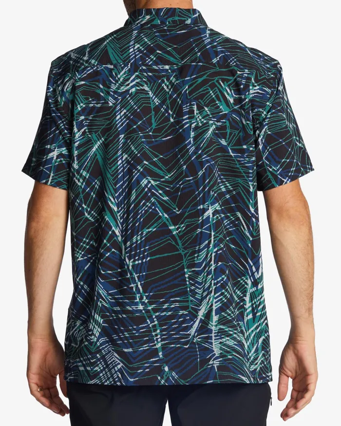 Billabong ADiv Surftrek Perf Short Sleeve Shirt Space Blue Men Shirts Billabong ADiv Surftrek Perf Short Sleeve Shirt Space Blue Men Shirts