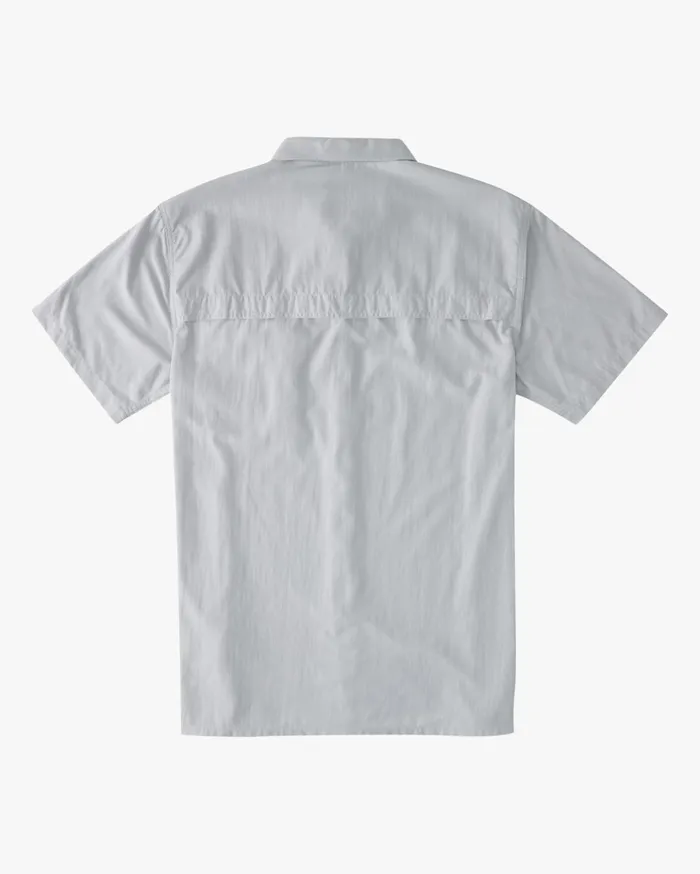 Billabong ADiv Surftrek Tech UPF 50 Short Sleeve Shirt Light Grey Men Shirts Billabong ADiv Surftrek Tech UPF 50 Short Sleeve Shirt Light Grey Men Shirts
