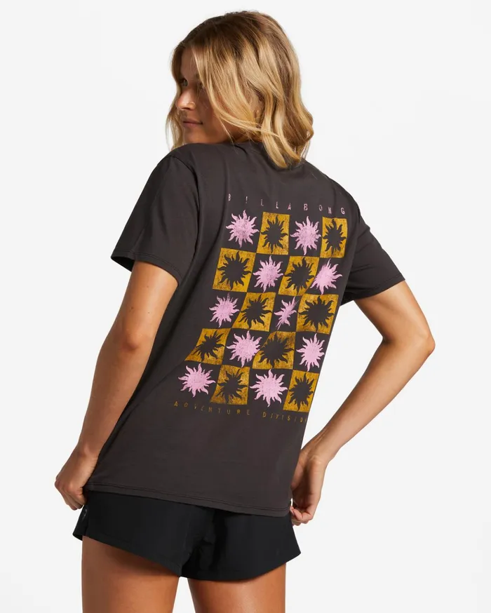 Billabong ADiv Tee Short Sleeve UPF 50 TShirt Black Sands Women Graphic Tees and Tanks Billabong ADiv Tee Short Sleeve UPF 50 TShirt Black Sands Women Graphic Tees and Tanks