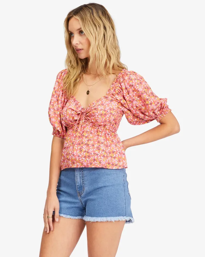 Billabong Beachy Babe Puff Sleeve Crop Top Vintage Coral Women Tops