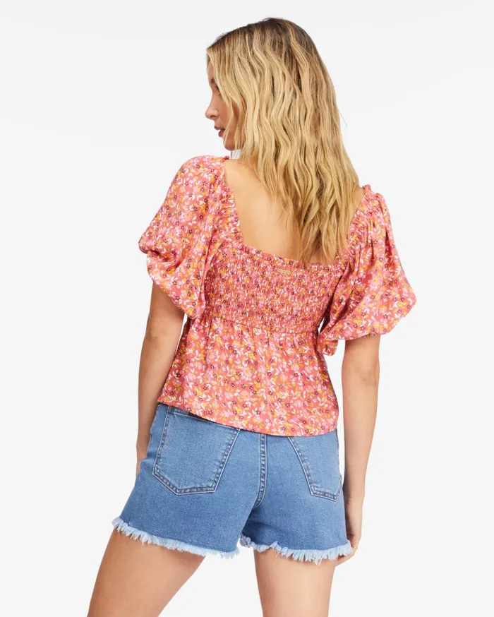 Billabong Beachy Babe Puff Sleeve Crop Top Vintage Coral Women Tops Billabong Beachy Babe Puff Sleeve Crop Top Vintage Coral Women Tops