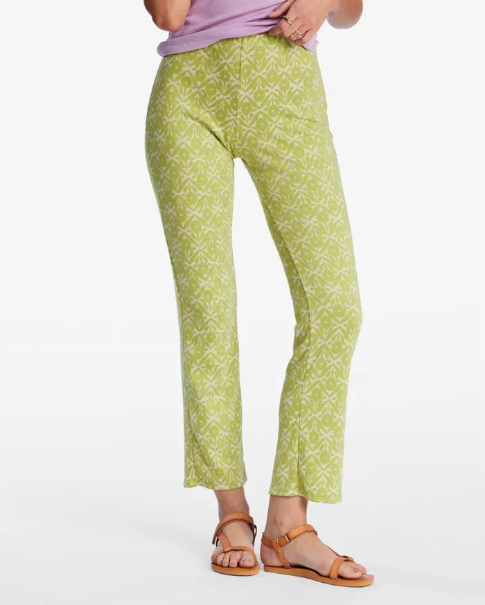 Billabong Better Together Ankle Bootcut Knit Pants Moss Meadow Women Pants Billabong Better Together Ankle Bootcut Knit Pants Moss Meadow Women Pants