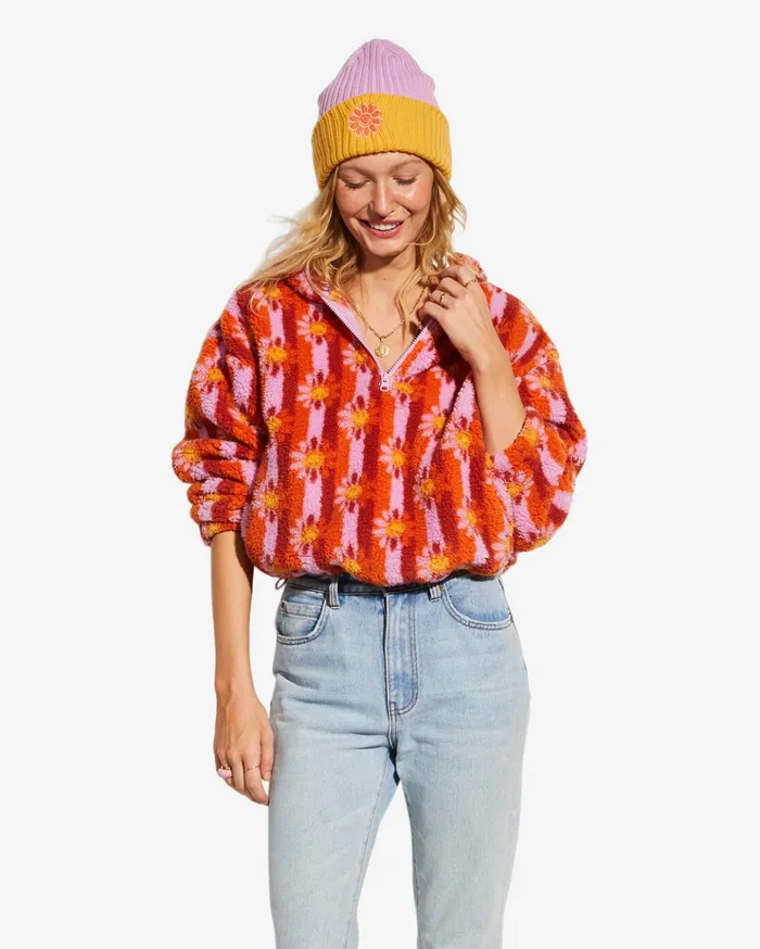 Billabong Billabong X Smiley Cozy Smiles Sweatshirt Orange Kiss Women Hoodies and Fleece Billabong Billabong X Smiley Cozy Smiles Sweatshirt Orange Kiss Women Hoodies and Fleece