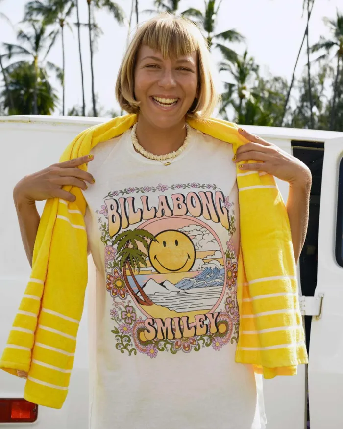 Billabong Billabong X Smiley True Boy Oversized TShirt Salt Crystal Women Tops Billabong Billabong X Smiley True Boy Oversized TShirt Salt Crystal Women Tops