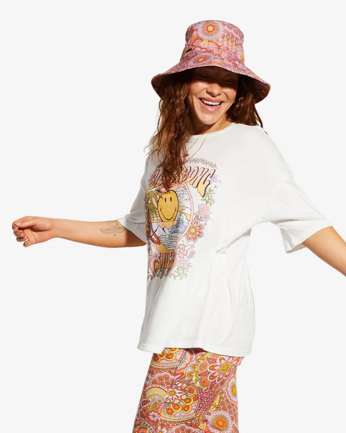 Billabong Billabong X Smiley True Boy Oversized TShirt Salt Crystal Women Tops Billabong Billabong X Smiley True Boy Oversized TShirt Salt Crystal Women Tops