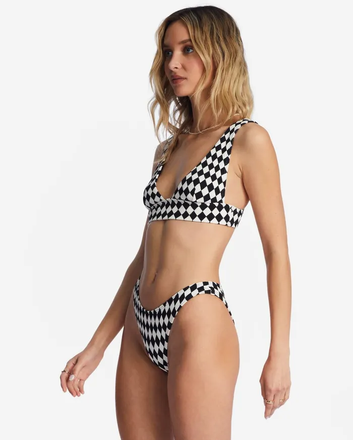 Billabong Diamond Daze Remi Plunge Bikini Top Black Pebble Women Bikinis Billabong Diamond Daze Remi Plunge Bikini Top Black Pebble Women Bikinis