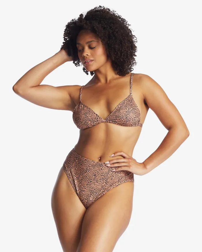 Billabong Hidden Shore Ceci Fixed Triangle Bikini Top Toffee Women Bikini Tops Billabong Hidden Shore Ceci Fixed Triangle Bikini Top Toffee Women Bikini Tops
