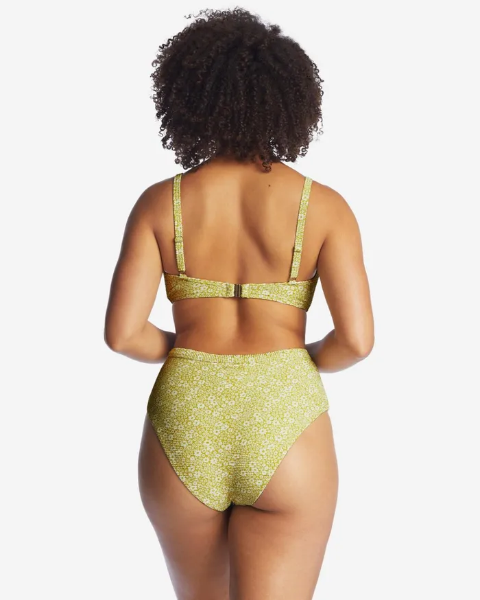 Billabong Little Whispers Mia Bralette DD Bikini Top Lime Women Bikini Tops Billabong Little Whispers Mia Bralette DD Bikini Top Lime Women Bikini Tops