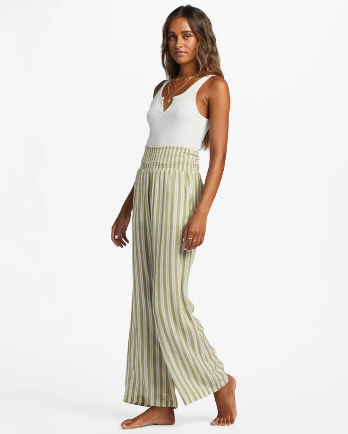 Billabong New Waves 2 Elastic Waist Pants Avocado 1 Women Pants Billabong New Waves 2 Elastic Waist Pants Avocado 1 Women Pants