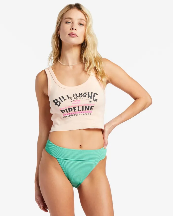 Billabong Pro Pipeline Cropped Tank Top Washed Peach Women Graphic Tees and Tanks Billabong Pro Pipeline Cropped Tank Top Washed Peach Women Graphic Tees and Tanks