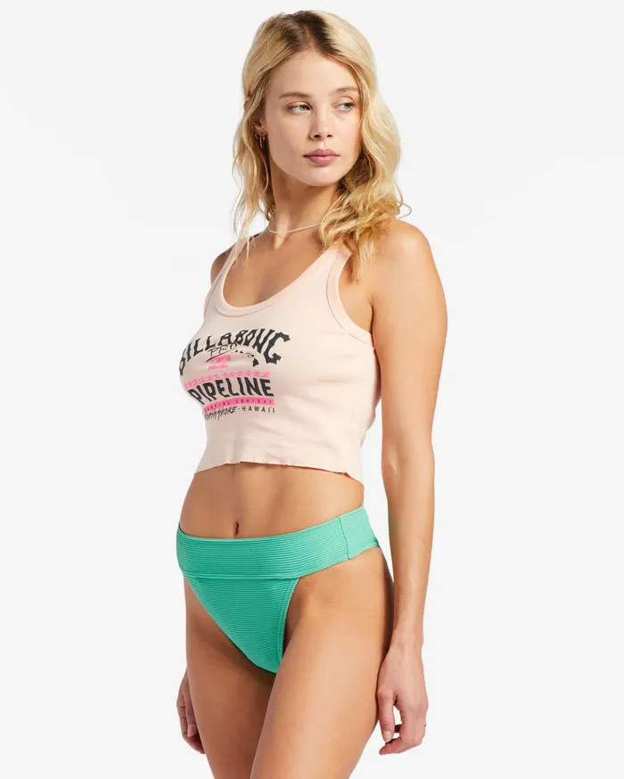 Billabong Pro Pipeline Cropped Tank Top Washed Peach Women Graphic Tees and Tanks Billabong Pro Pipeline Cropped Tank Top Washed Peach Women Graphic Tees and Tanks