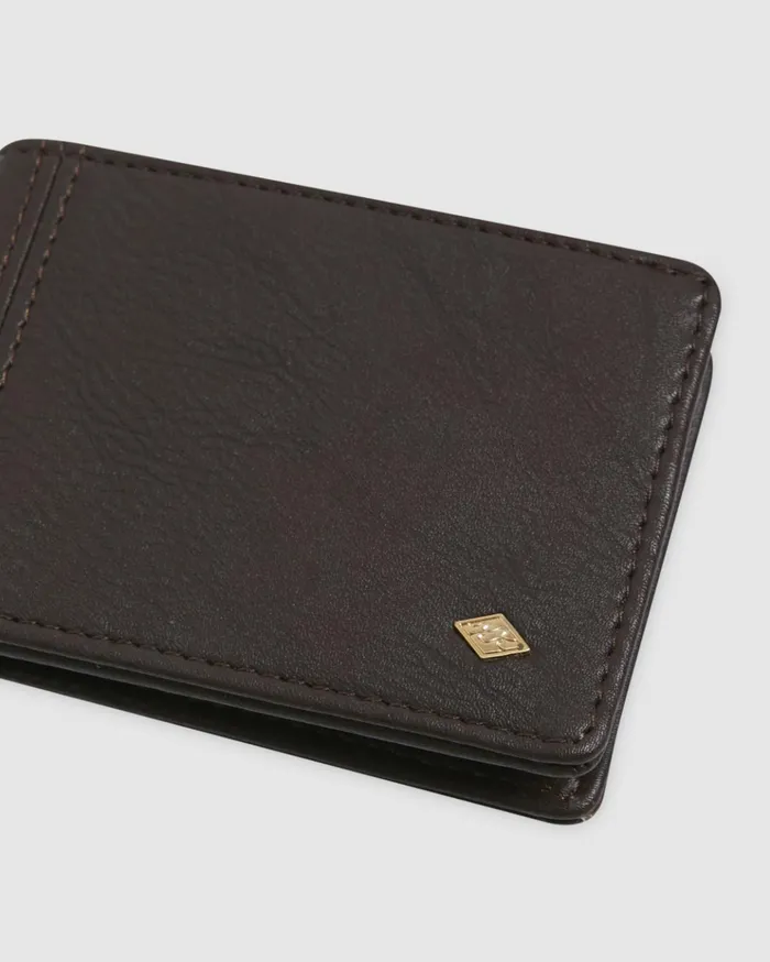 Billabong Revival Slim Line BiFold Wallet Java Men Wallets Billabong Revival Slim Line BiFold Wallet Java Men Wallets