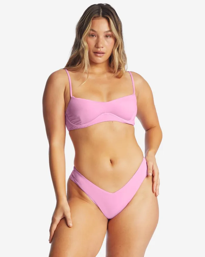 Billabong Sol Searcher Kenzley Underwire Bikini Top Paradise Pink Women Bikini Tops Billabong Sol Searcher Kenzley Underwire Bikini Top Paradise Pink Women Bikini Tops