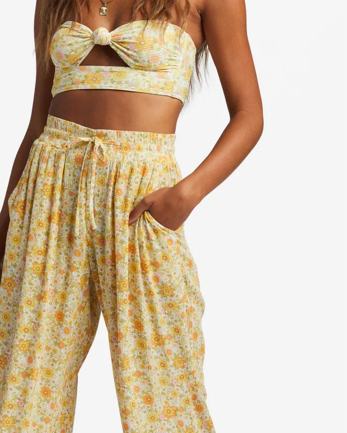 Billabong Sun Rays Crinkle Pants Multi 1 Women Pants Billabong Sun Rays Crinkle Pants Multi 1 Women Pants