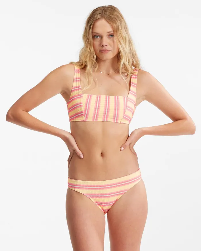 Billabong Sunchaser Lowrider Bikini Bottoms Pineapple Women Bikini Bottoms Billabong Sunchaser Lowrider Bikini Bottoms Pineapple Women Bikini Bottoms