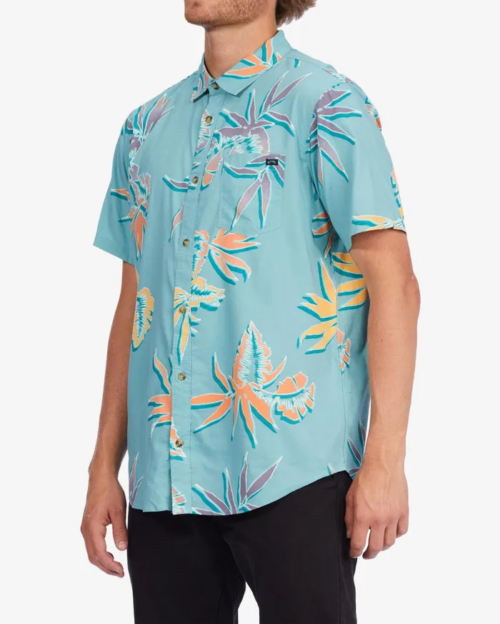 Billabong Sundays Floral Short Sleeve Shirt Light Marine Men Shirts Billabong Sundays Floral Short Sleeve Shirt Light Marine Men Shirts
